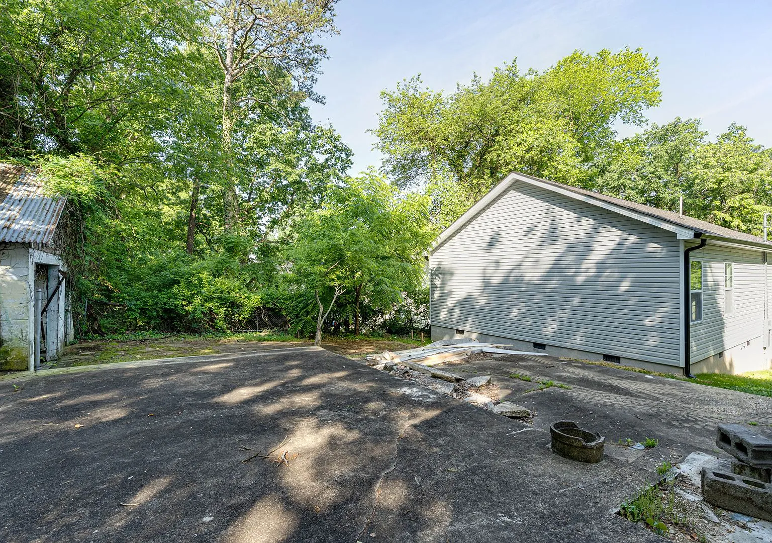 720 East Ave. — Photo 1