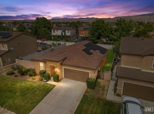 5711 Cordonata Way, Bakersfield, CA 93306