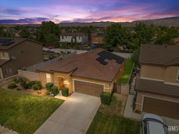 5711 Cordonata Way, Bakersfield, CA 93306