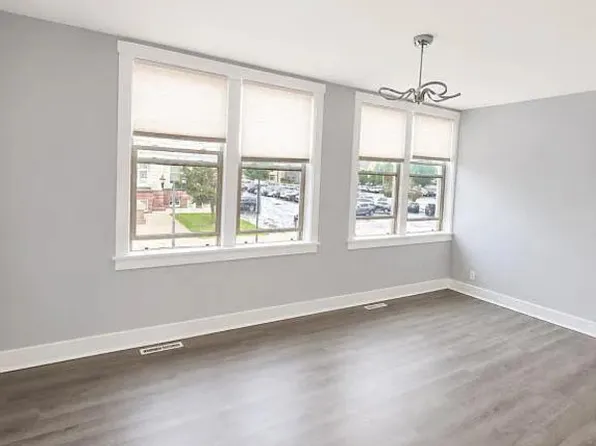 812-814 Washington St, Manitowoc, WI