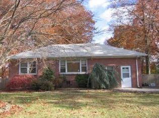 120 Dorothy Ave, Edison, NJ