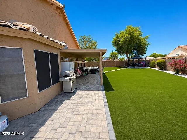9854 W Irma Ln — Photo 29