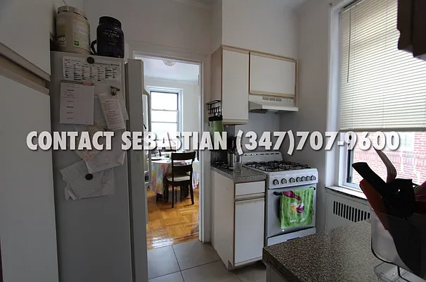 Rented by Contact Realty | media 7