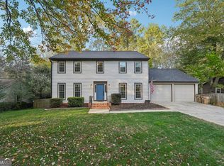4559 Glenforest Dr NE, Roswell, GA 30075