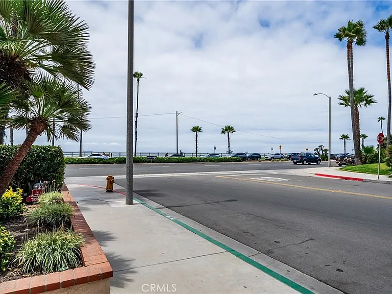 2000 Pacific Coast Hwy #108 — Photo 38