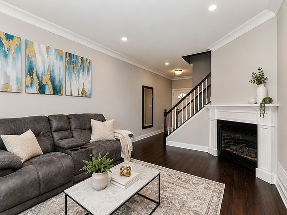 2nd image of 7206 Bradford Ct
