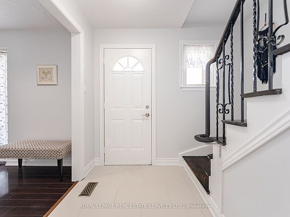 2nd image of 39 Aberdeen Cres