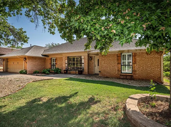 11800 Woodbridge Rd, Oklahoma City, OK 73162