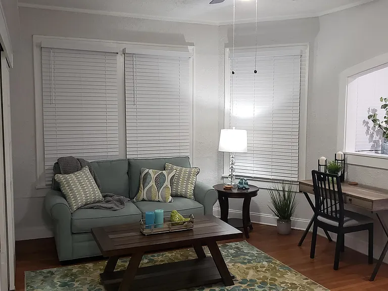 407 S Melville Ave #10 — Photo 7