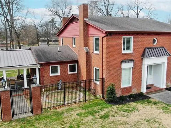 715 Woodland Dr, Paducah, KY 42001
