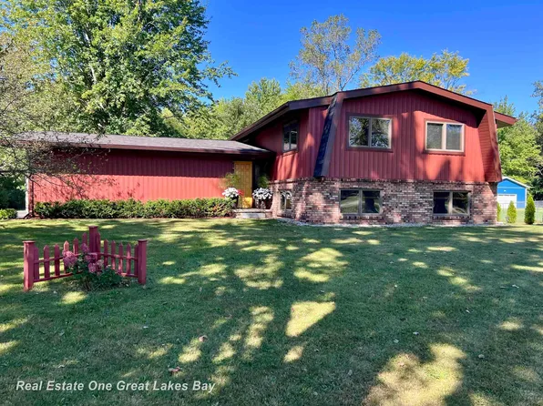1850 S Poseyville Rd, Midland, MI 48640
