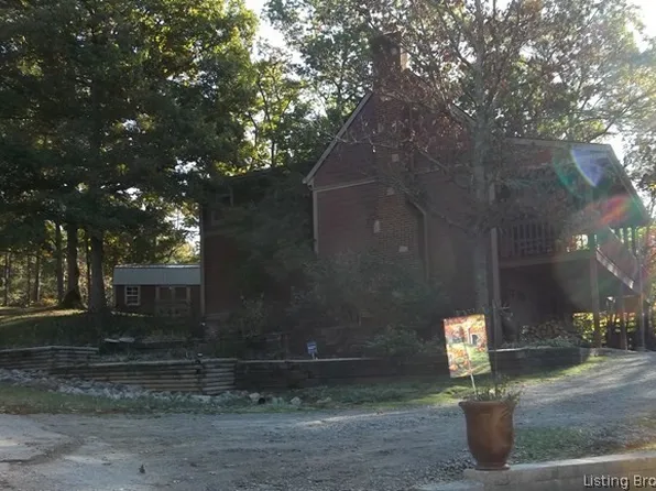 2107 Skyview Drive, Borden, IN 47106