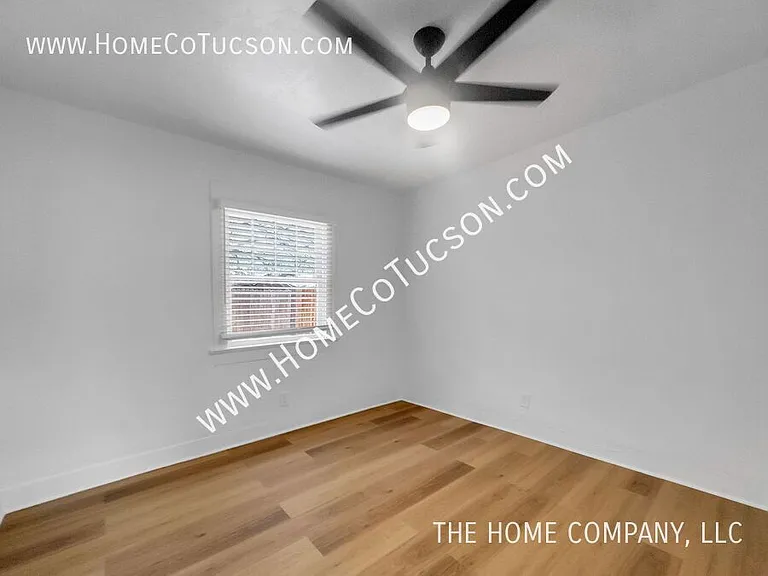 2425 N Goyette Ave #A — Photo 9