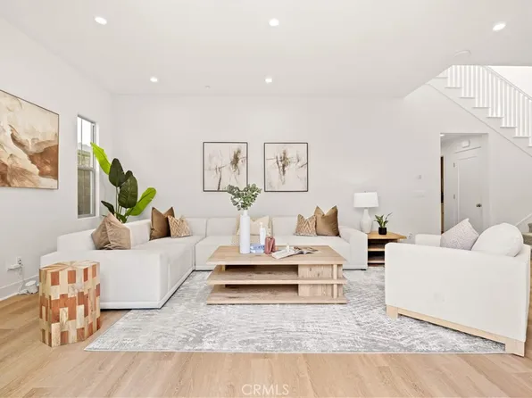 310 Carefree, Irvine, CA 92618