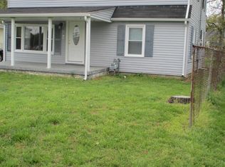 1082 W Blue Lick Rd, Shepherdsville, KY 40165