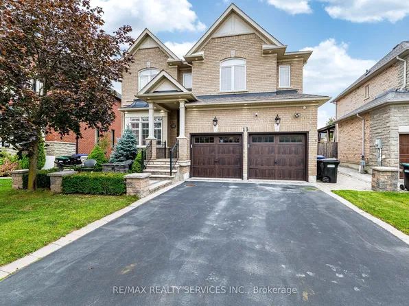 13 Vista Dr, Bradford West Gwillimbury, ON L3Z 0B6