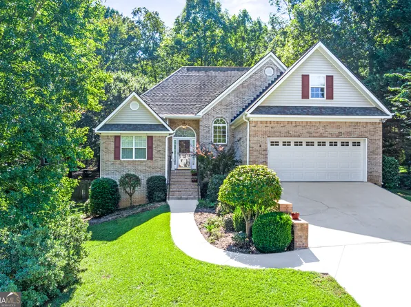 1544 Hunters Holw, Monroe, GA 30655