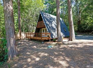 120 E Mountain View Ln, Belfair, WA 98528