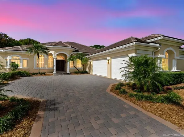 511 SW Squire Johns Ln, Palm City, FL 34990