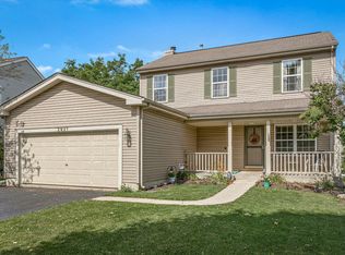 2931 Brisbane Dr, Lake In The Hills, IL 60156