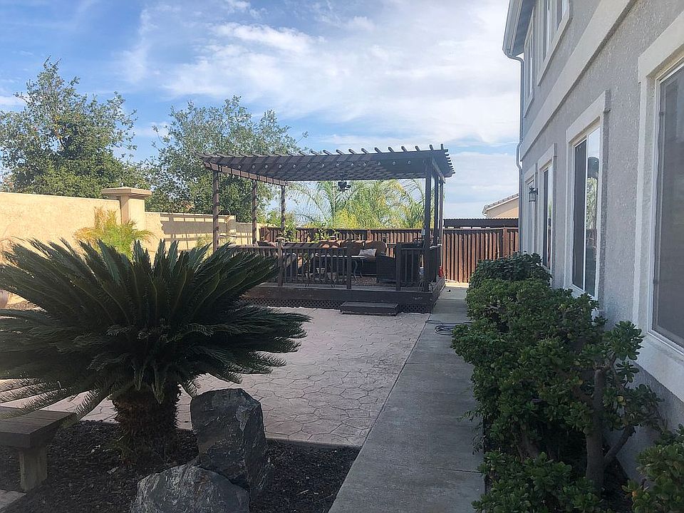 2nd image of 4591 Menona Dr