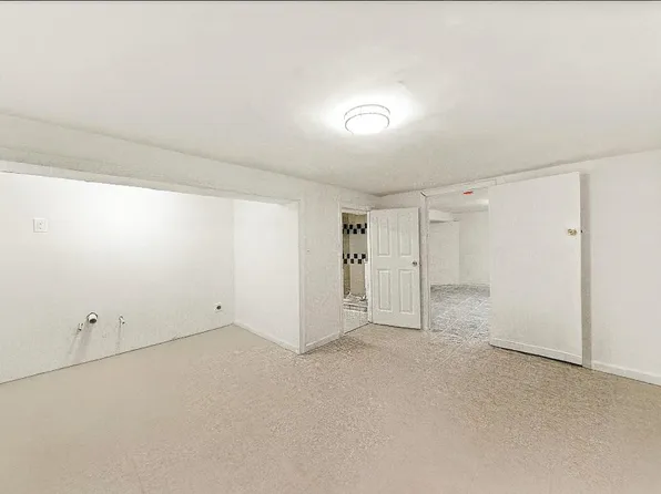 336a Danforth Avenue image 26 of 27