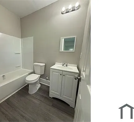 537 17th St SW — Photo 4