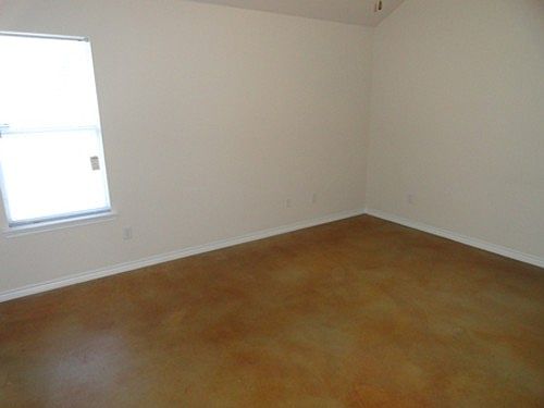 2nd image of 4009 Cambridge Dr APT A