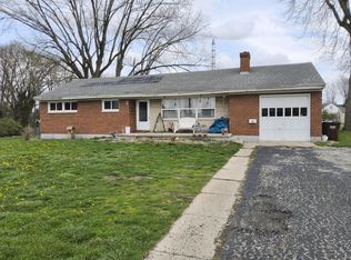 303 N Sunset Dr, Piqua, OH 45356