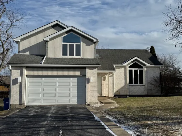 3631 Edward Dr, Crete, IL 60417