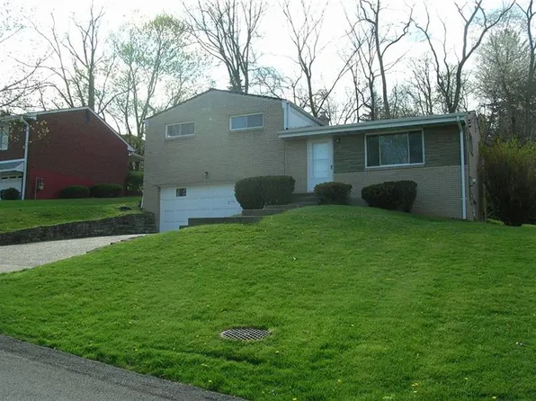 247 Santa Fe Dr, Bethel Park, PA 15102