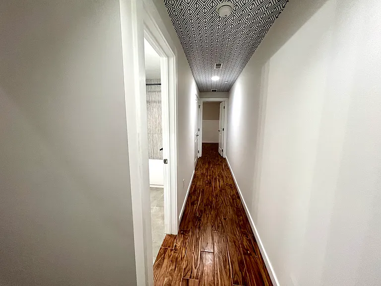 839 N 16th St #1 — Photo 9