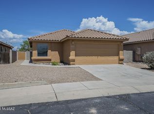 6603 E Ladonna Ln, Tucson, AZ 85730