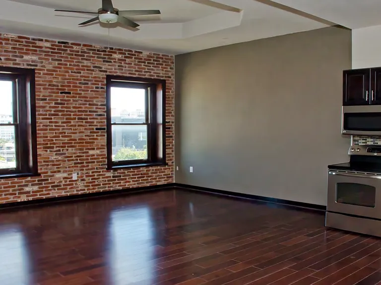 Tennison Lofts — Photo 41