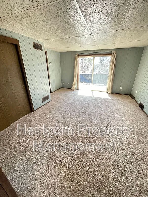 Building Photo - 5886 N Pike Lake Rd #1