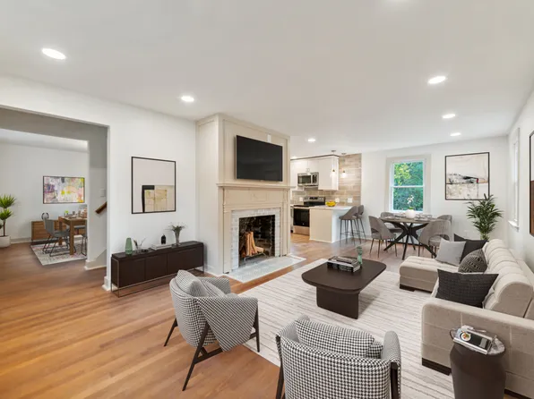 51 Woodside Drive, Orange, CT 06477