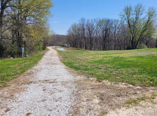 32 Whit Sydnor Rd, Middletown, MO 63359