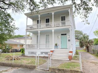 1215 35th St, Galveston, TX 77550