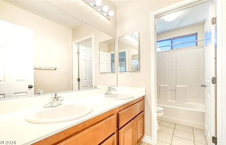 5565 Golden Palms Ct — Photo 20