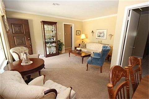 4th image of 8154 Jennie Lee Ln