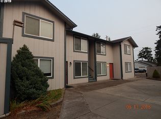 1621 22nd St, Florence, OR 97439