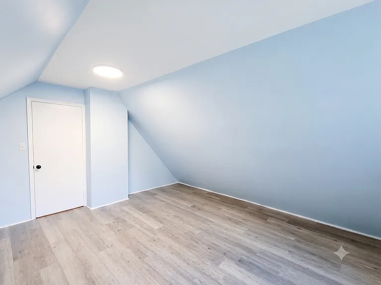 1638 Sanderson Ave #2 — Photo 9