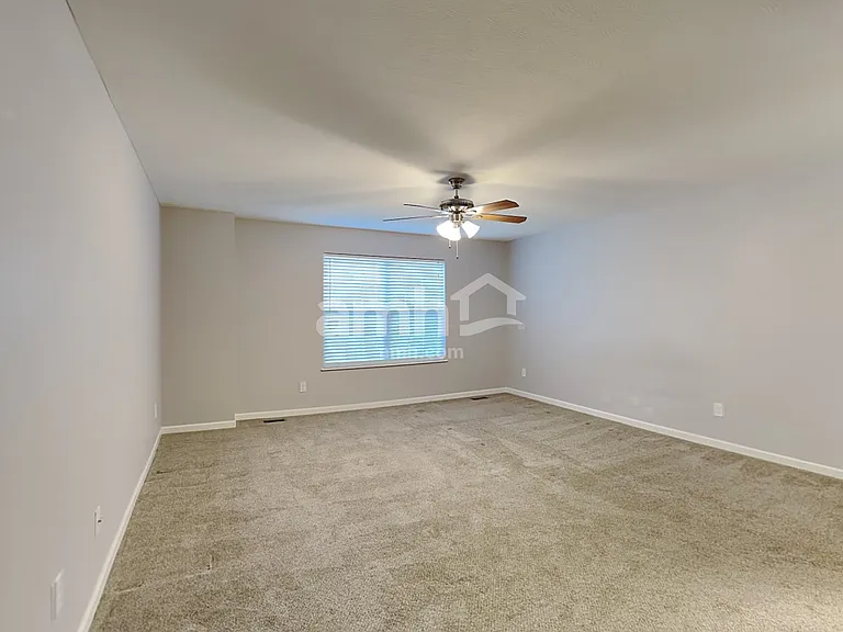 5499 Lehman Meadows Dr — Photo 11