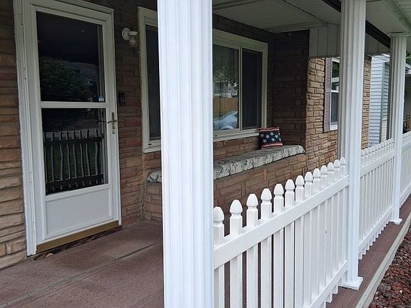 3rd image of 2611 27th St