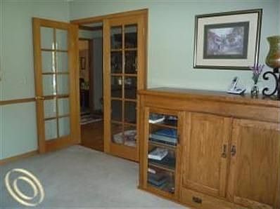 5th image of 17098 Huntington Woods Dr