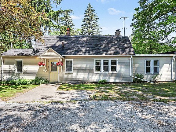 5th image of 4865 Dowling St