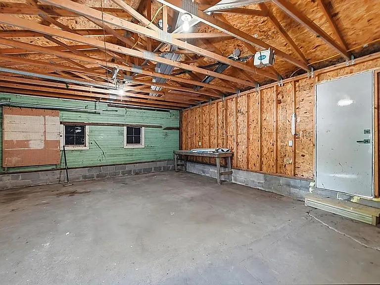 504 Harris St — Photo 19