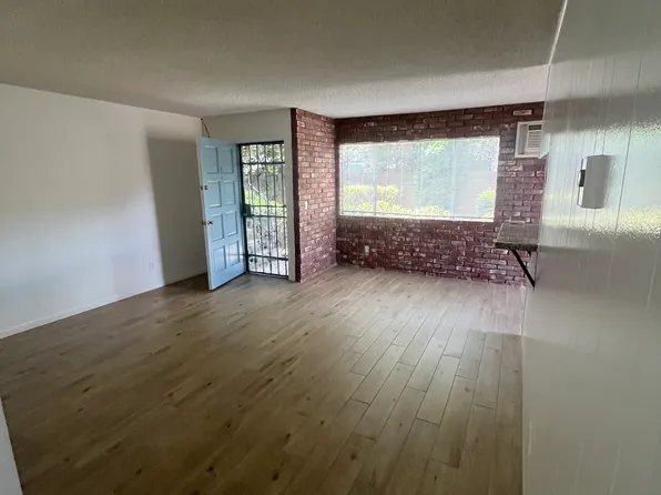 4421 Green Ave APT B, Los Alamitos, CA 90720