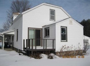 366 W Grand Ave, Rosholt, WI 54473