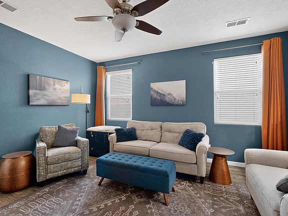 4th image of 2149 Vista De Colinas Dr SE